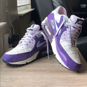 Nike air purple white sneakers